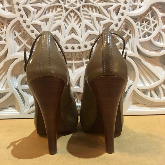 Aldo dark taupe/Gray ankle strap platform heels - Picture 4 of 8